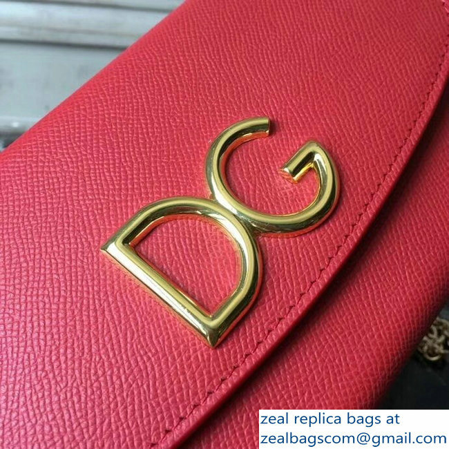 Dolce  &  Gabbana DG Chain Wallet Bag in Dauphine Calfskin Red 2018